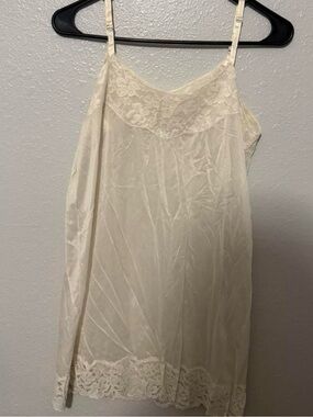 Women's Cream Lace-Trim Slip Dress - Elegant Lightweight Undergarment